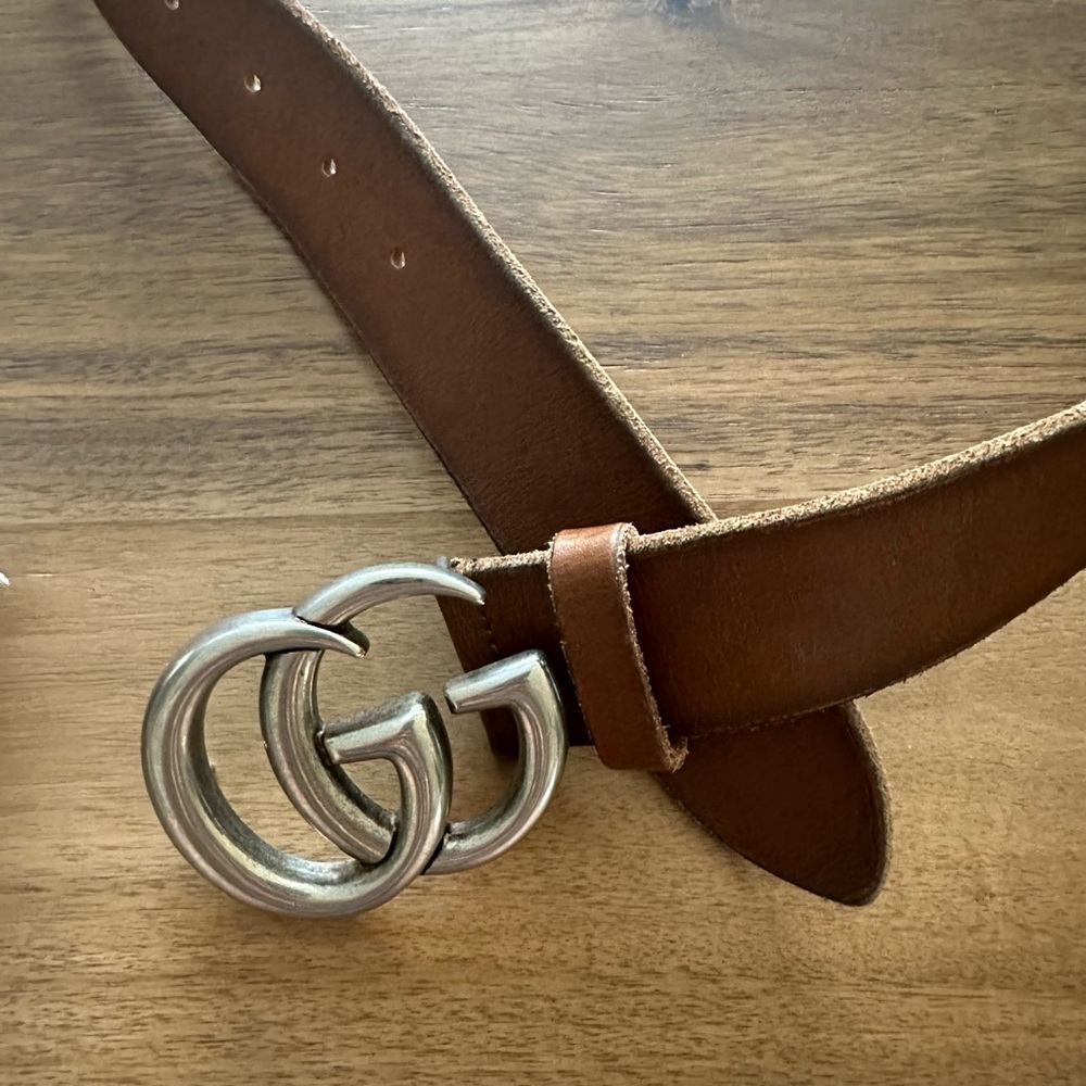 Gucci Men's Brown Leather Belt with Silver Buckle